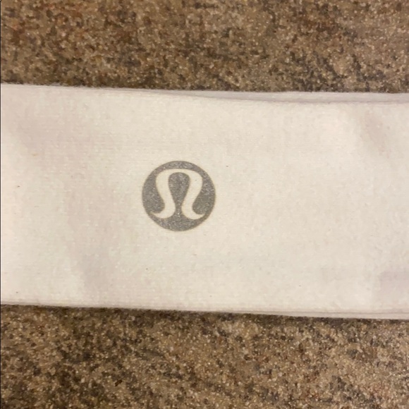 🍋 Lululemon 🍋 lot of two headbands - Picture 3 of 5